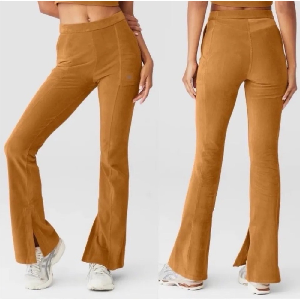 ALO Yoga Micro Corduroy High Waist Winter Break Flare Pant